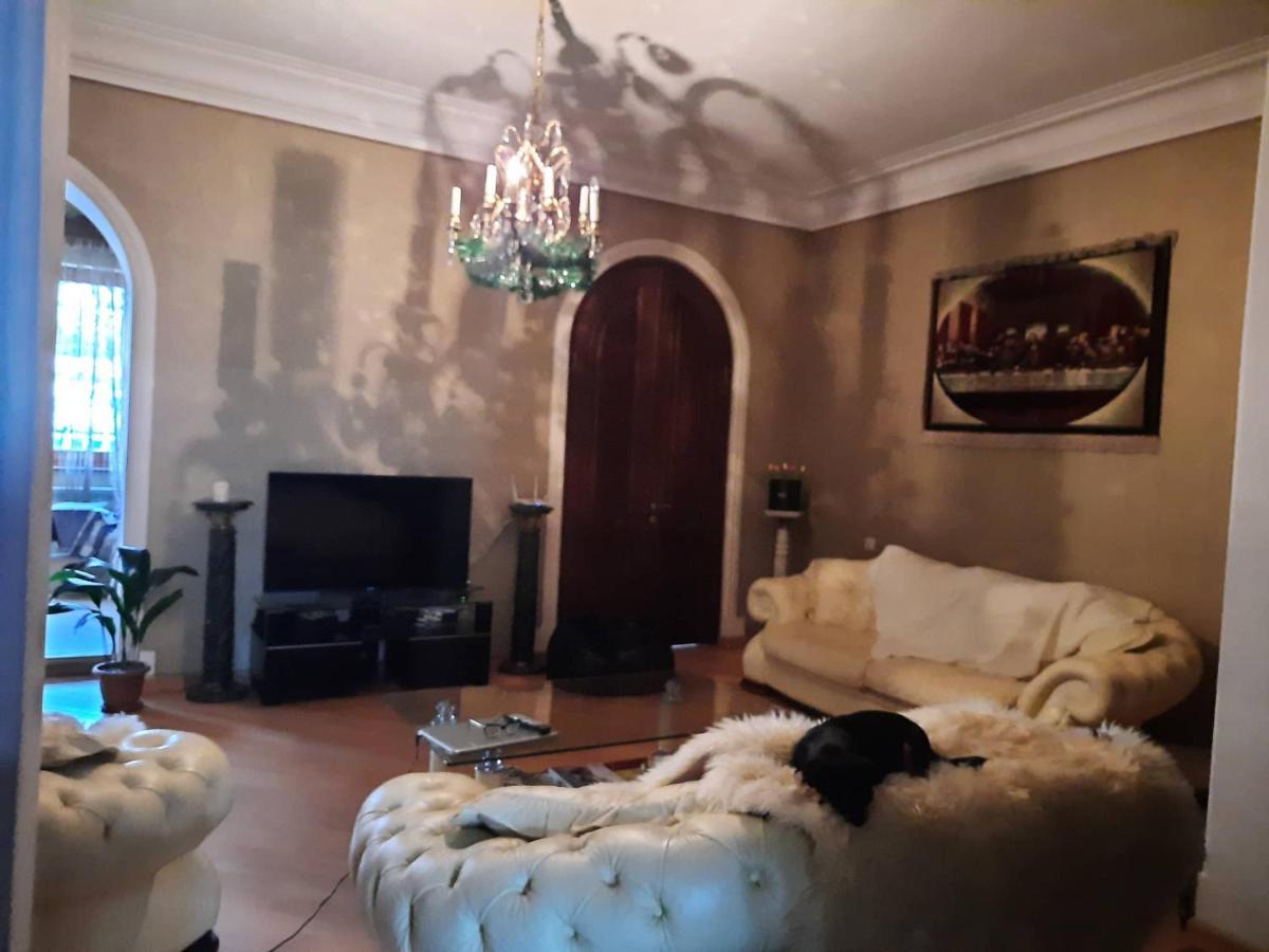 Tbilisi Philharmonia Apartment Extérieur photo