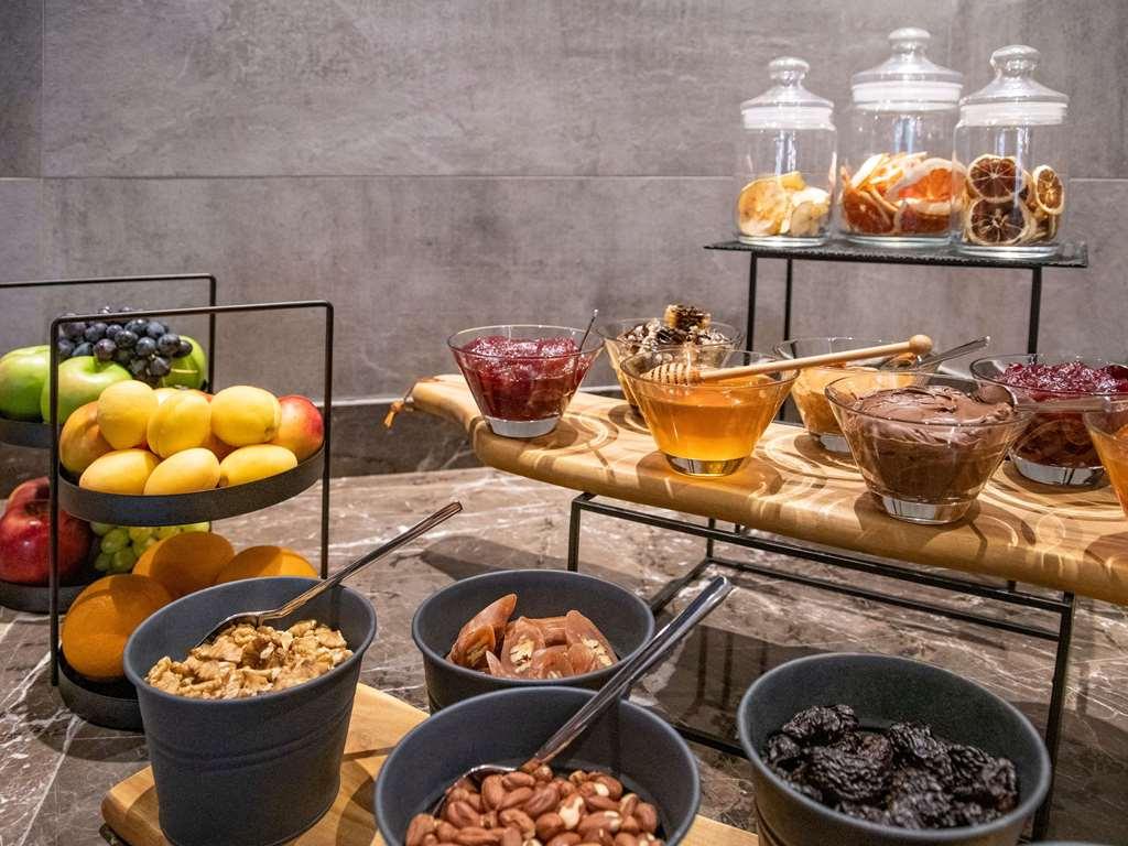 Tbilisi Philharmonia Apartment Restaurant photo